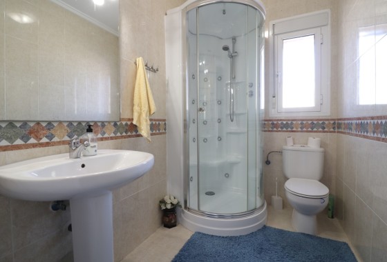 Herverkoop - Vrijstaande Villa -
Benijofar - Monte Azul