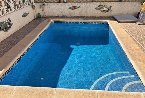 Herverkoop - Vrijstaande Villa -
Ciudad Quesada - Rojales - Costa Blanca
