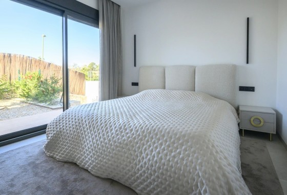 Sprzedaż - Willa wolnostojąca -
Las Colinas - Costa Blanca
