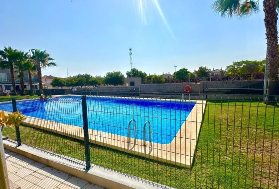 Herverkoop - Stadswoning -
Torrevieja - Aguas Nuevas