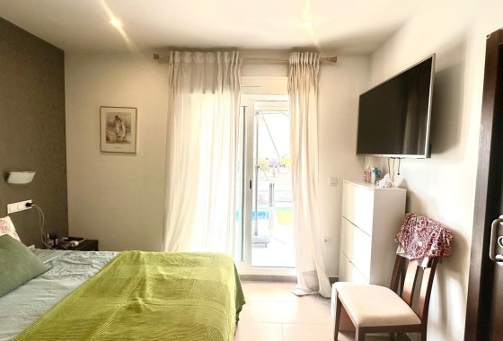 Herverkoop - Stadswoning -
Torrevieja - Aguas Nuevas