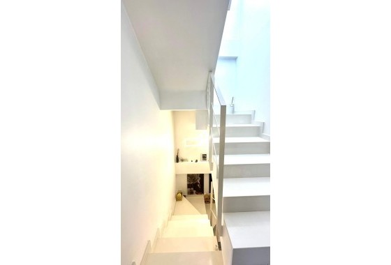 Herverkoop - Stadswoning -
Torrevieja - Aguas Nuevas