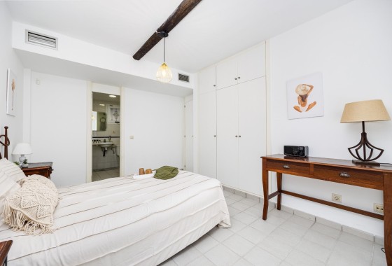 Herverkoop - Appartement / Flat -
Orihuela Costa