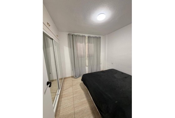 Sprzedaż - Apartament / Mieszkanie -
Orihuela Costa - La Regia