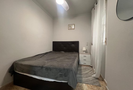 Revente - Appartement -
Torrevieja - Center