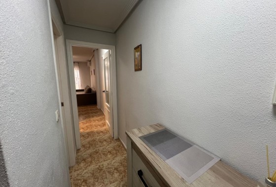 Revente - Appartement -
Torrevieja - Center
