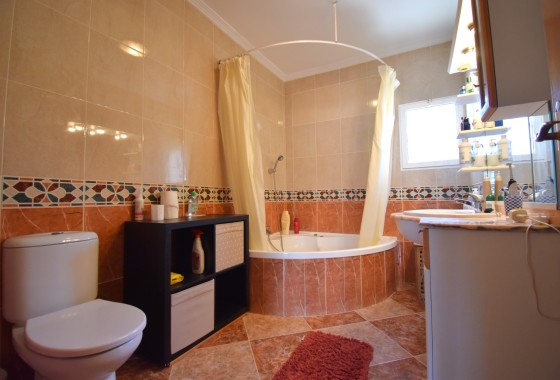 Herverkoop - Stadswoning -
Orihuela Costa - Los Balcones