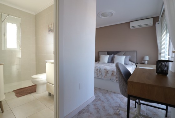 Venta - Chalet Independiente -
Ciudad Quesada - Rojales - Ciudad Quesada - Town