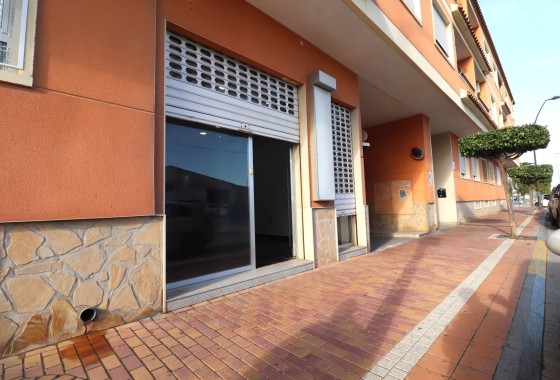 Sale - Commercial -
Formentera del Segura - Formentera - Village