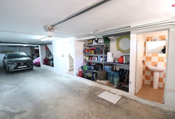 Resale - Stadthaus -
Redovan - Redovan - Town