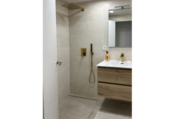 Herverkoop - Appartement / Flat -
Torrevieja - Costa Blanca