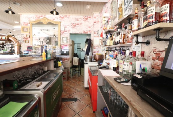 Sale - Commercial -
Formentera del Segura - Formentera - Village