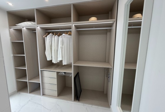 Venta - Chalet Independiente -
Ciudad Quesada - Rojales - La Laguna