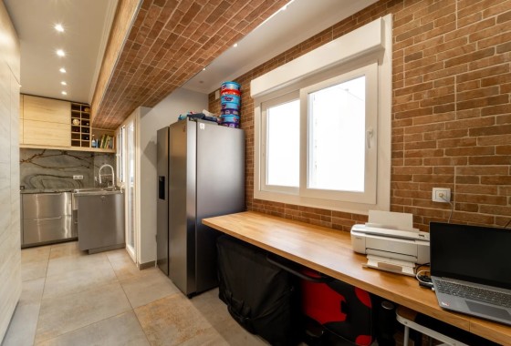 Sprzedaż - Apartament / Mieszkanie -
Torrevieja - Playa Del Cura