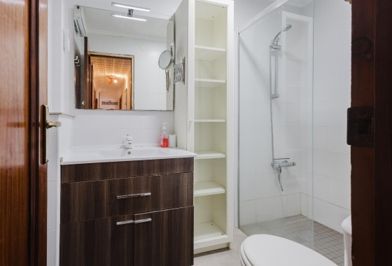 Herverkoop - Appartement / Flat -
Torrevieja - Playa del Acequión