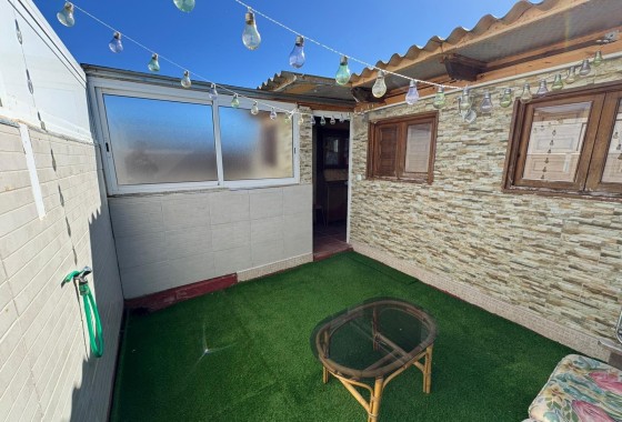 Resale - Wohnung / Appartement -
Torrevieja - Los altos