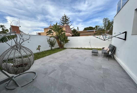Herverkoop - Vrijstaande Villa -
Los Balcones - Los Altos del Edén - Costa Blanca