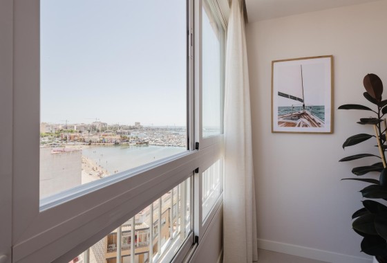 Herverkoop - Appartement / Flat -
Torrevieja - Playa del Acequión