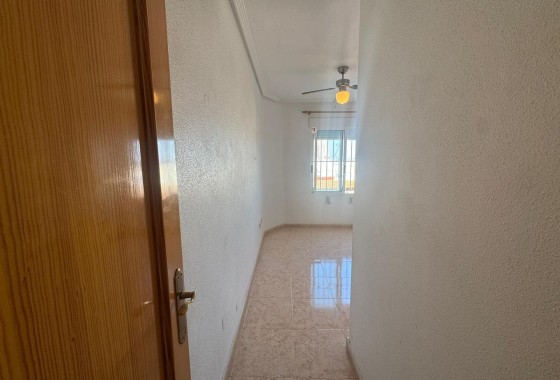 Venta - Apartamento / Piso -
Torrevieja - La Mata