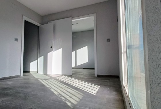 Sale - Town house -
La Romana - Inland