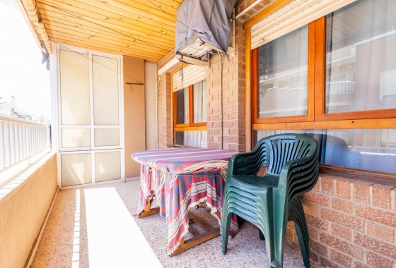 Resale - Wohnung / Appartement -
Torrevieja - Playa de los Naufragos