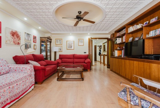 Herverkoop - Appartement / Flat -
Torrevieja - Playa del Acequión