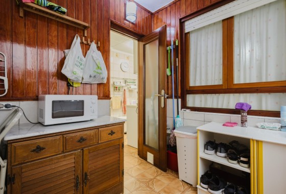 Herverkoop - Appartement / Flat -
Torrevieja - Playa del Acequión