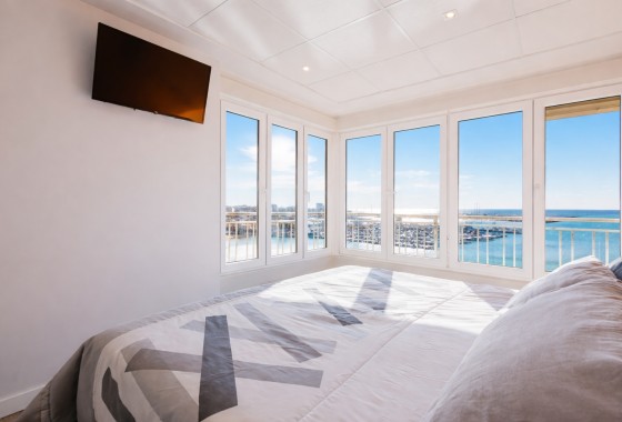 Venta - Apartamento / Piso -
Torrevieja - Playa del Acequión