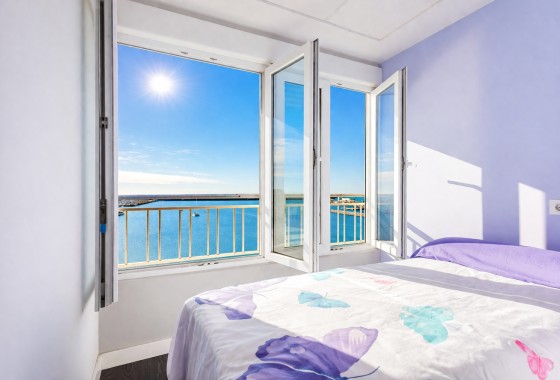 Venta - Apartamento / Piso -
Torrevieja - Playa del Acequión