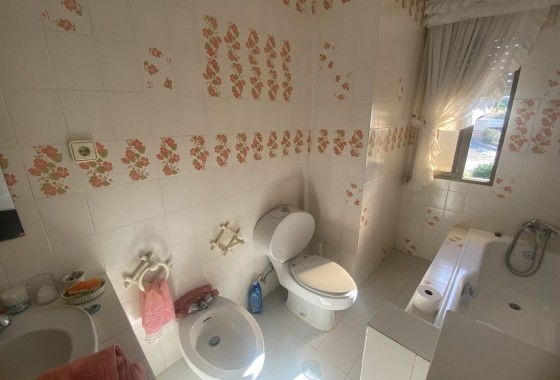Herverkoop - Vrijstaande Villa -
Cartagena - Isla Plana