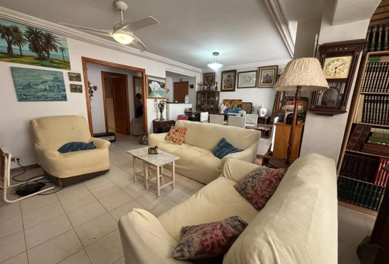 Herverkoop - Appartement / Flat -
Torrevieja