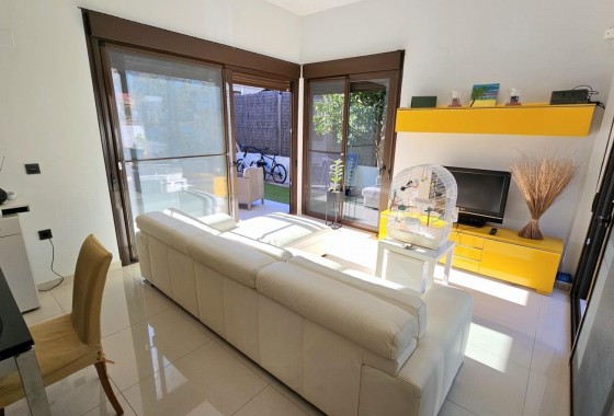 Herverkoop - Villa -
Orihuela Costa - Lomas de Cabo Roig