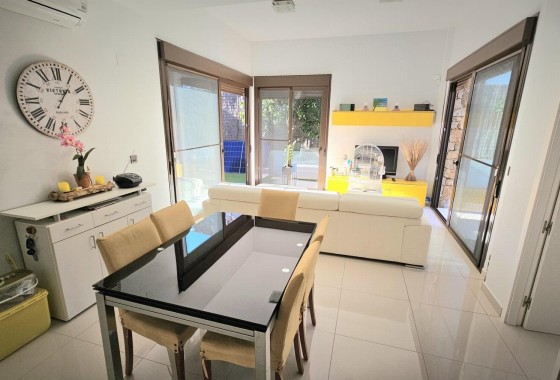 Herverkoop - Villa -
Orihuela Costa - Lomas de Cabo Roig