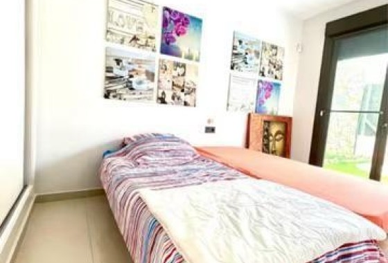 Herverkoop - Villa -
Orihuela Costa - Lomas de Cabo Roig