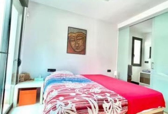 Herverkoop - Villa -
Orihuela Costa - Lomas de Cabo Roig