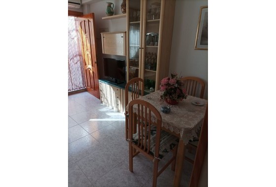 Herverkoop - Appartement / Flat -
Torrevieja - 0