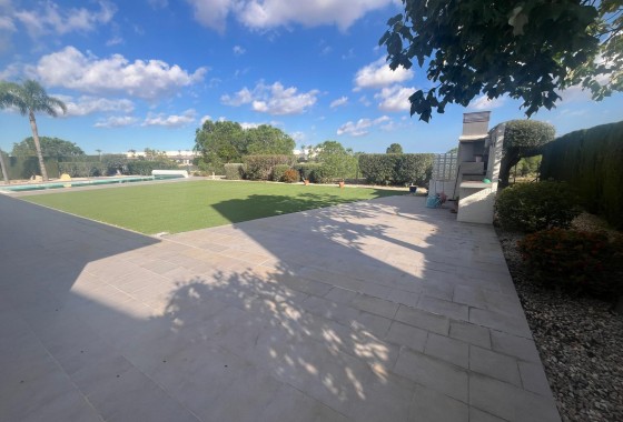 Venta - Chalet Independiente -
Sucina - Inland