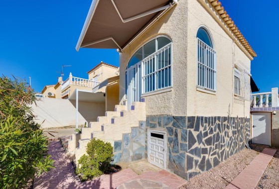 Venta - Chalet Independiente -
San Fulgencio - La Marina