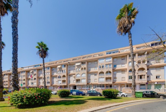 Herverkoop - Appartement / Flat -
Torrevieja - Center