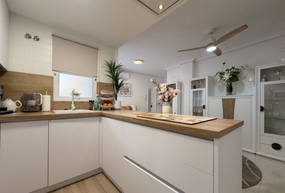 Venta - Apartamento / Piso -
Torrevieja - Costa Blanca