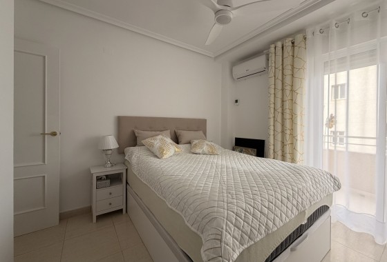 Venta - Apartamento / Piso -
Torrevieja - Costa Blanca