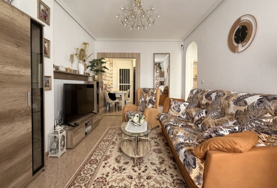 Revente - Appartement -
Torrevieja - Urb. Calas Blancas III