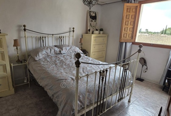 Herverkoop - Stadswoning -
Catral - CatralAlicanteValenciaSpain