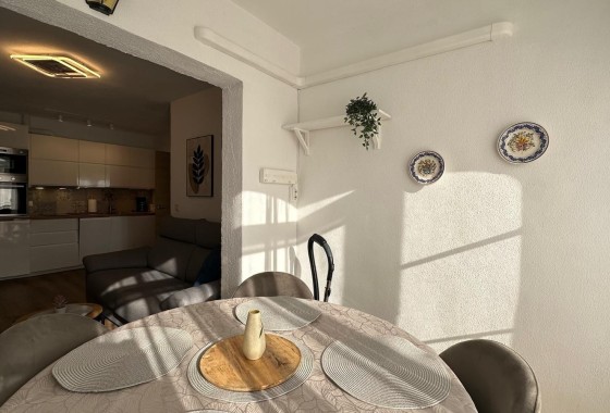 Herverkoop - Appartement / Flat -
Torrevieja - Los Balcones