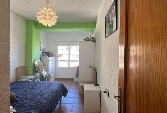 Herverkoop - Appartement / Flat -
Torrevieja - Estacion de autobuses