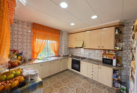 Revente - Villa Individuelle -
Elda - Inland