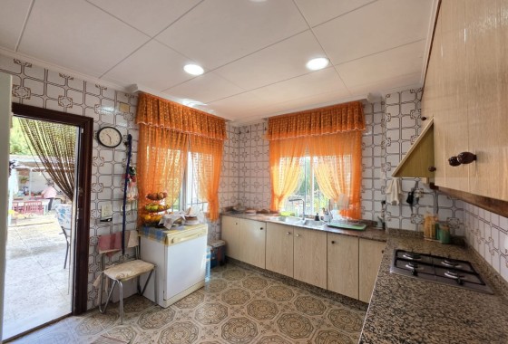 Revente - Villa Individuelle -
Elda - Inland