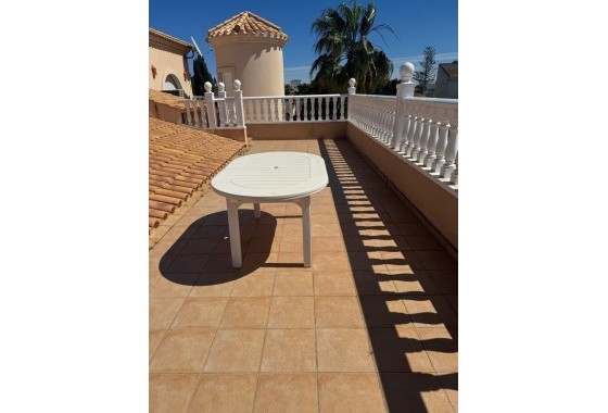 Sprzedaż - Willa wolnostojąca -
Playa Flamenca - Costa Blanca