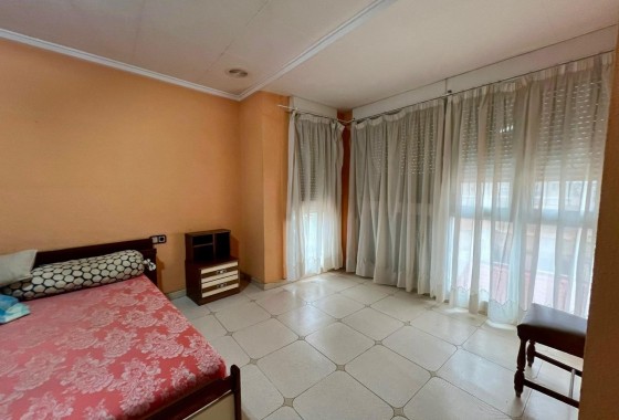 Herverkoop - Appartement / Flat -
Torrevieja - Center