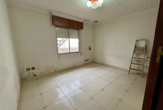 Herverkoop - Appartement / Flat -
Torrevieja - Center